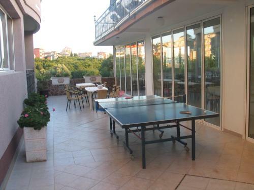 Hostal Accommodation Royal Azur
