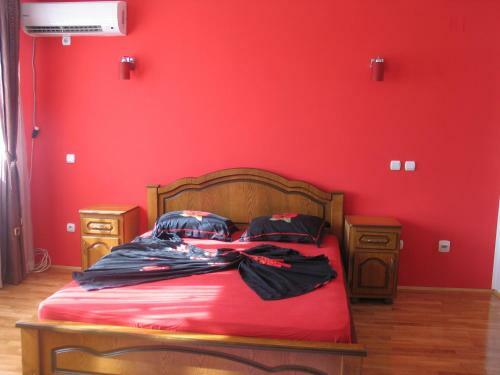 Hostal Accommodation Royal Azur