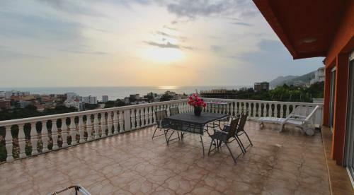 Apartamentos 3bd Panorama Villa