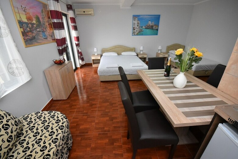Apartmani Bozinovic