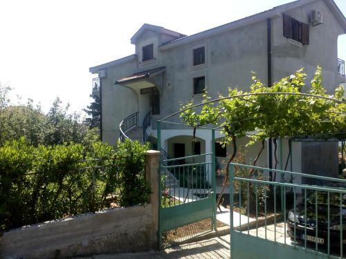 Jedro Apartmani
