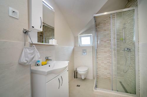 Apartamento Vila Milanovi?