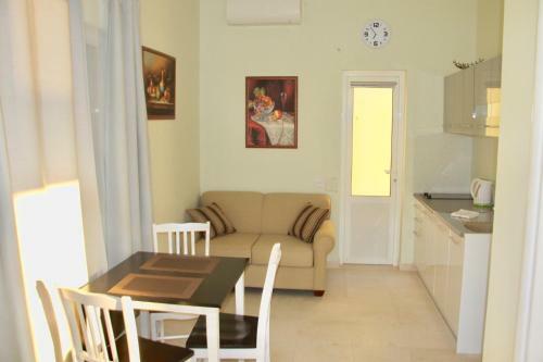 Apartments Eagle Eye Villa