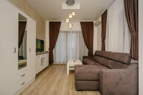 Opium Mar Apartments