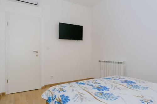 Opium Mar Apartments