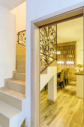 Opium Mar Apartments