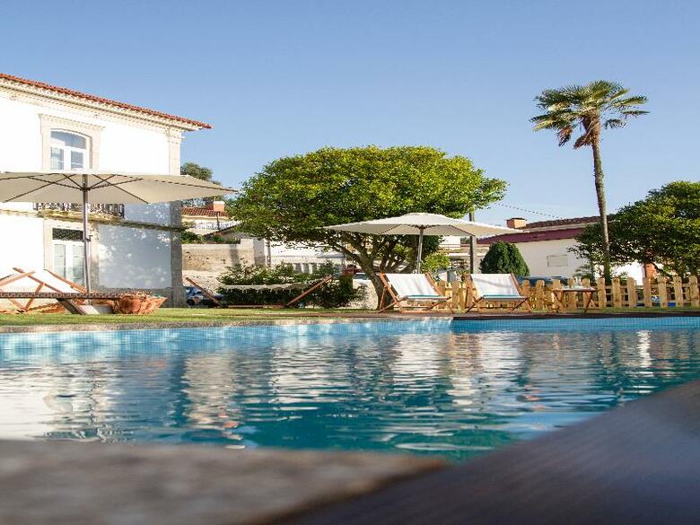 Hostal Solar Egas Moniz-charming House & Local Experiences