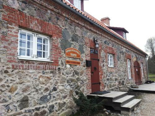 Hostal Sepikoja Guest House