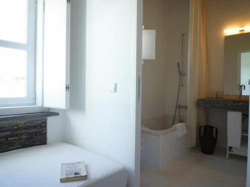 Hostal Monte Falperras