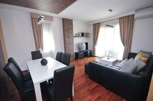 Seaside Apartments Petrovac