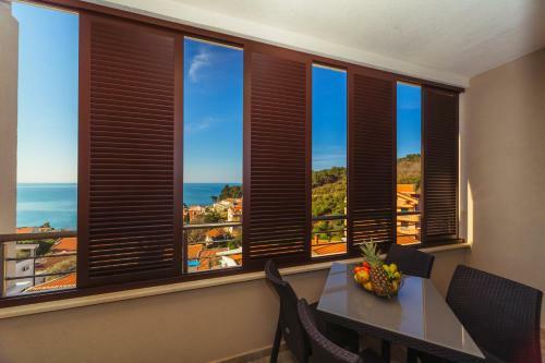 Apartments Monte Re