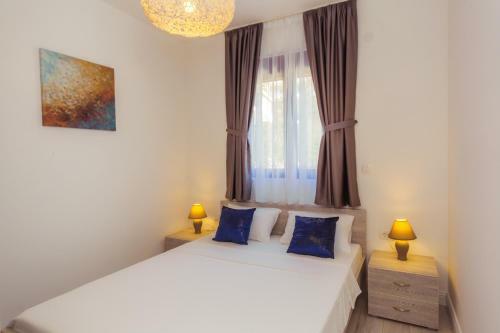 Apartments Monte Re