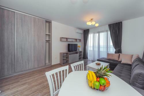 Apartments Monte Re