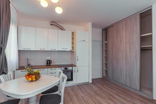 Apartments Monte Re