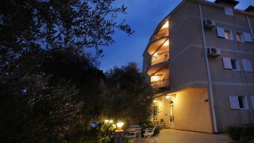 Apartments Villa Slavica