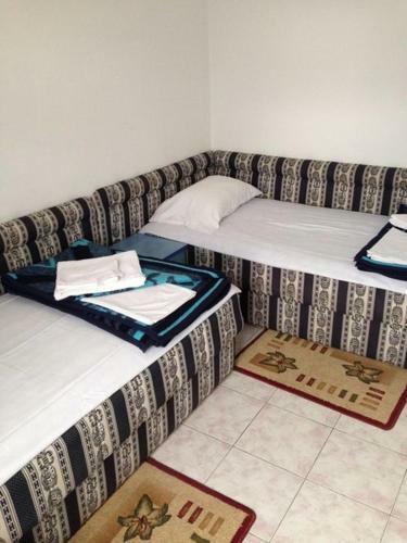 Apartments Villa Petrovac