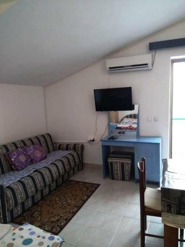 Apartments Villa Petrovac