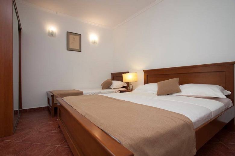 Hostal Guest House Medin