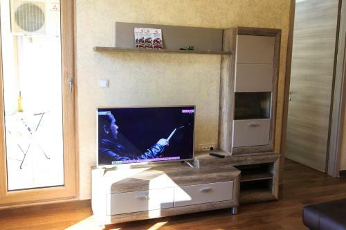 De Lux Apartments