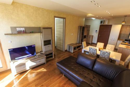 De Lux Apartments