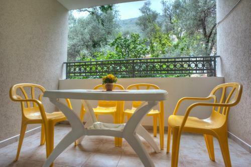 Hostal Guest House Maslina