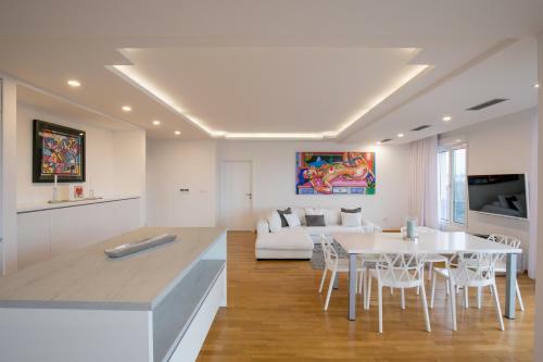 Apartamento Seven Hills Riverside