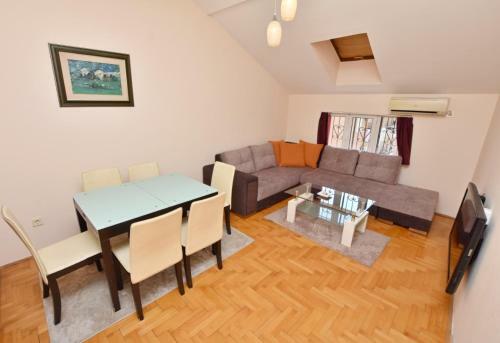 Apartman Junior