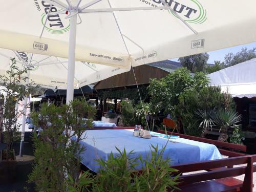 Apartments Villa-g Lustica