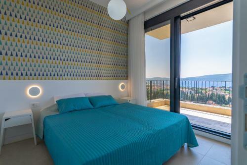 Line Apartment Lux Penthouse