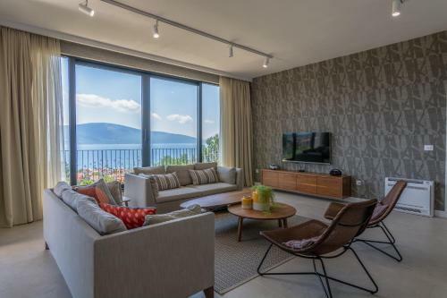 Line Apartment Lux Penthouse