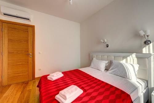 Aroma Apartments