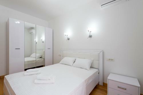 Aroma Apartments