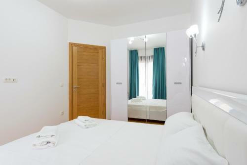 Aroma Apartments