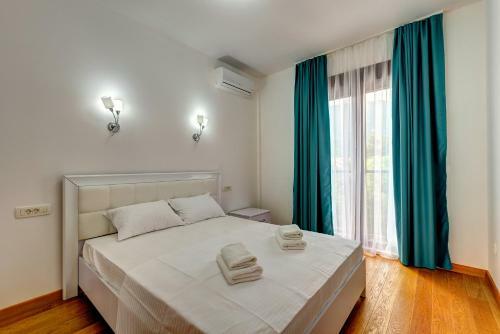 Aroma Apartments