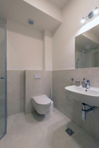 Aroma Apartments