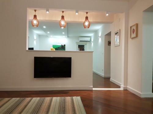 Bright Central Apartman