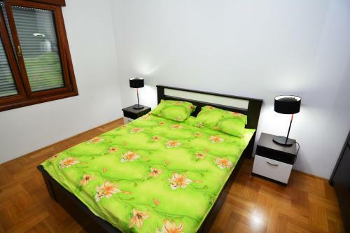 Hana Apartment