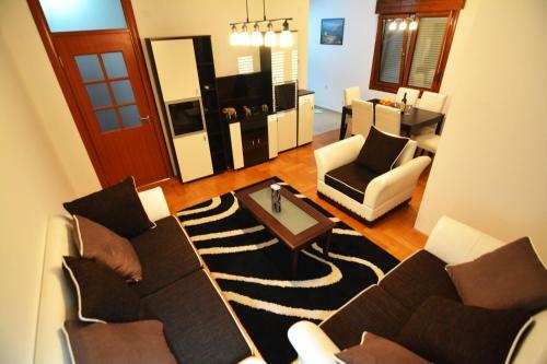 Hana Apartment