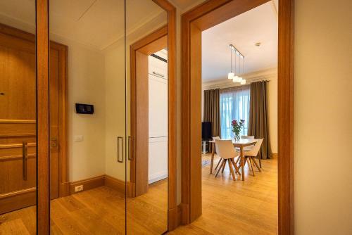 Home Apartment - Ksenia Building