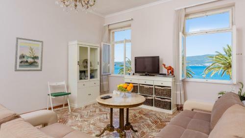 Hostal Riva Guesthouse