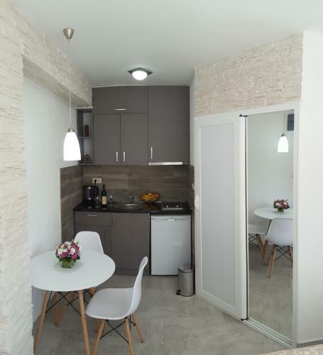 Studio Apartment "4you"