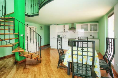 Apartments Villa Happy
