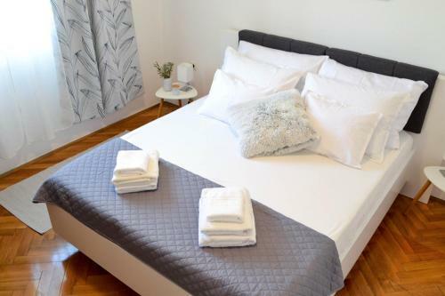 Tivat Beachfront Apartment