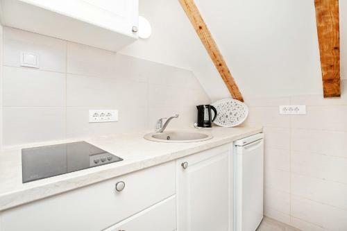 Apartments Isja