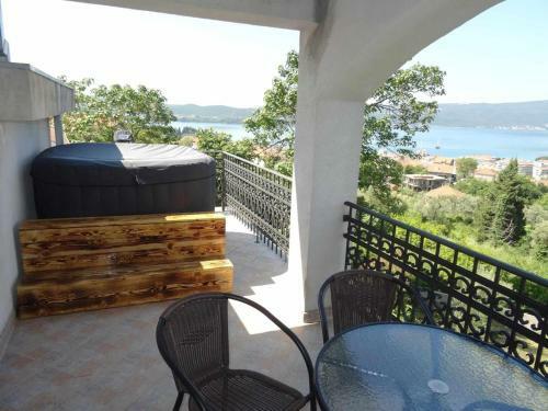 Two Bedroom Apartment Seaview