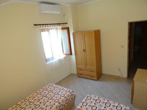 Two Bedroom Apartment Seaview