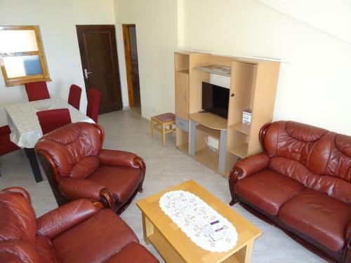 Two Bedroom Apartment Seaview