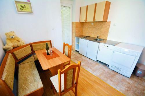 Kjara Apartments
