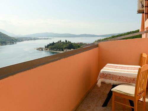 Apartamento Kamenari Laura