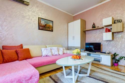 Jovana Apartment